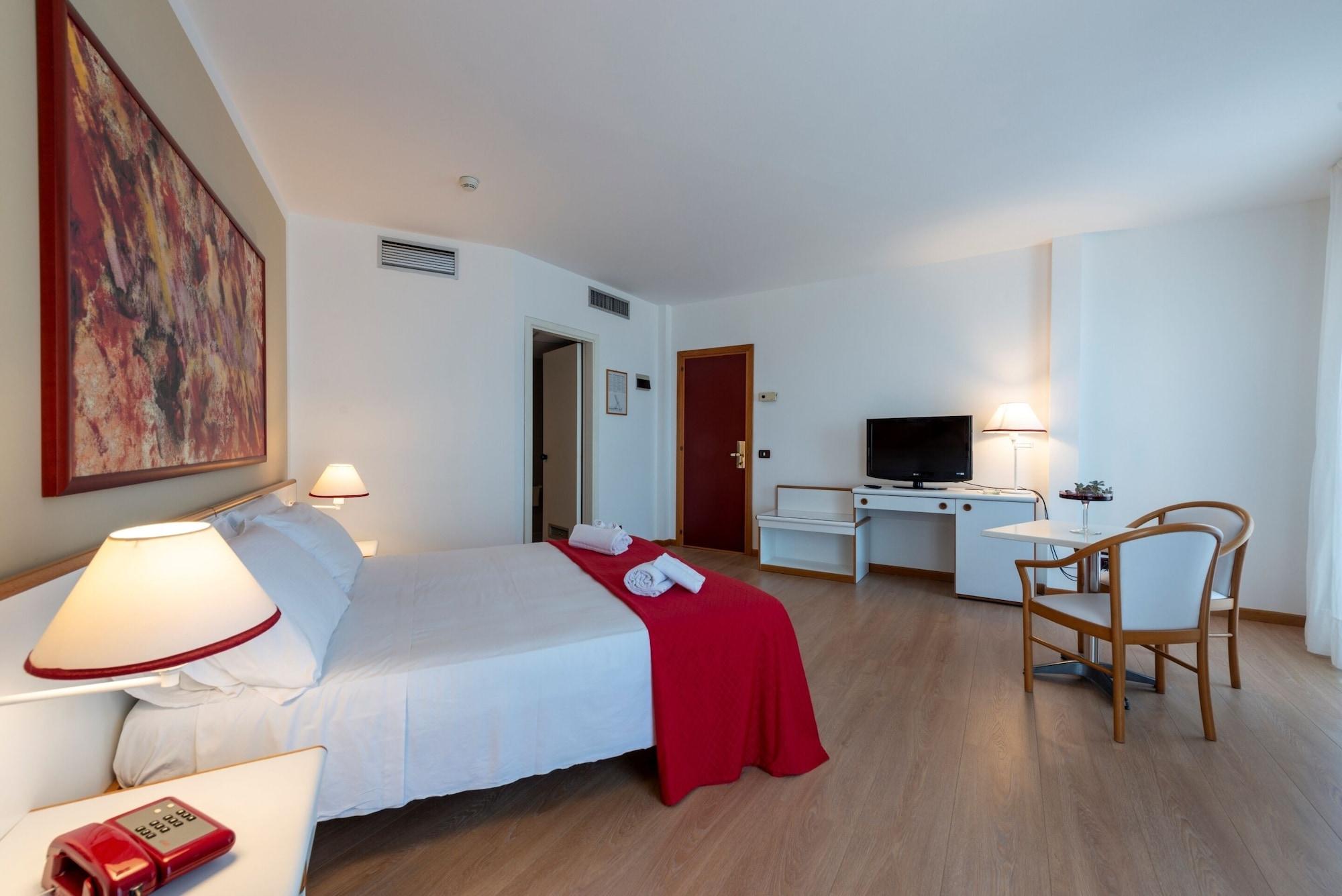 Hotel Torre Normanna Altavilla Milicia Buitenkant foto