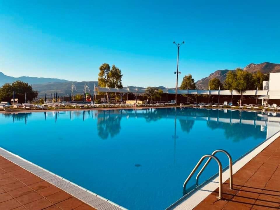 Hotel Torre Normanna Altavilla Milicia Buitenkant foto